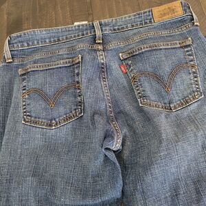 Levi’s 545 Women’s Low Boot Cut Jeans Size 10 Classic Denim